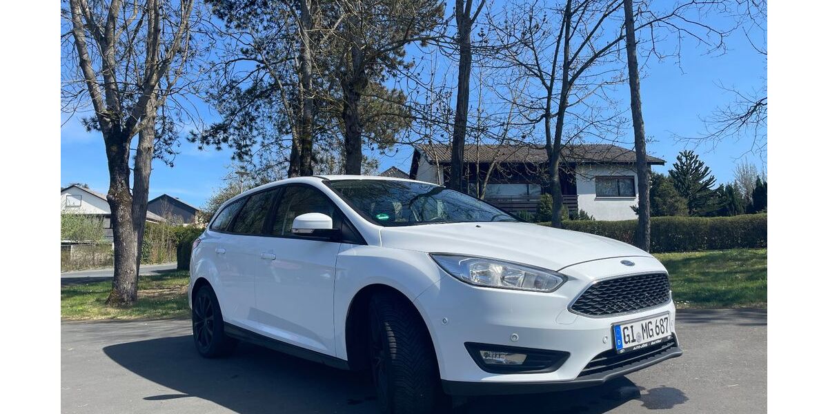 Ford Focus 279.024 km 4.900 &euro; Merenberg 35799