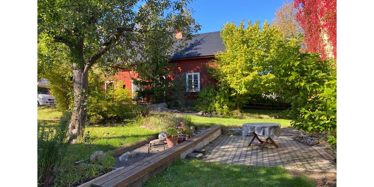 Einfamilienhaus Drelsdorf - 9 Zimmer, 280 m&sup2;, 195.000&euro; | Angebot:26857961