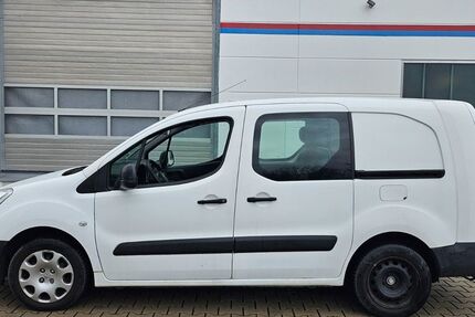 Peugeot Partner 186.000 km 5.650 &euro; Wölfersheim-Berstadt 61200