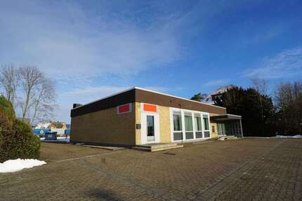 Büro in Borgholzhausen 350.000 € 485 m² zimmer