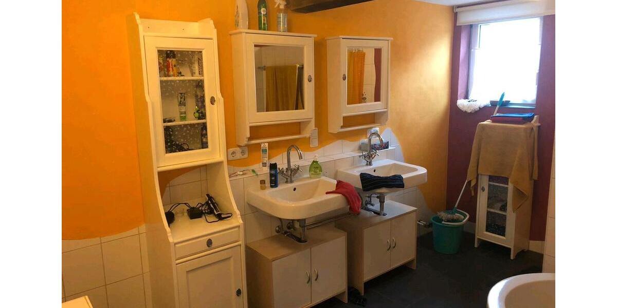 Einfamilienhaus Münnerstadt - 6 Zimmer, 200 m&sup2;, 399.000&euro; | Angebot:26815879
