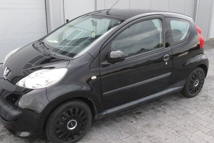 Peugeot 107 74.485 km 2.750 € Wöllstein 55597