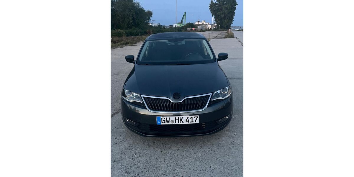 Skoda Rapid 76.000 km 12.000 &euro; Greifswald 17489