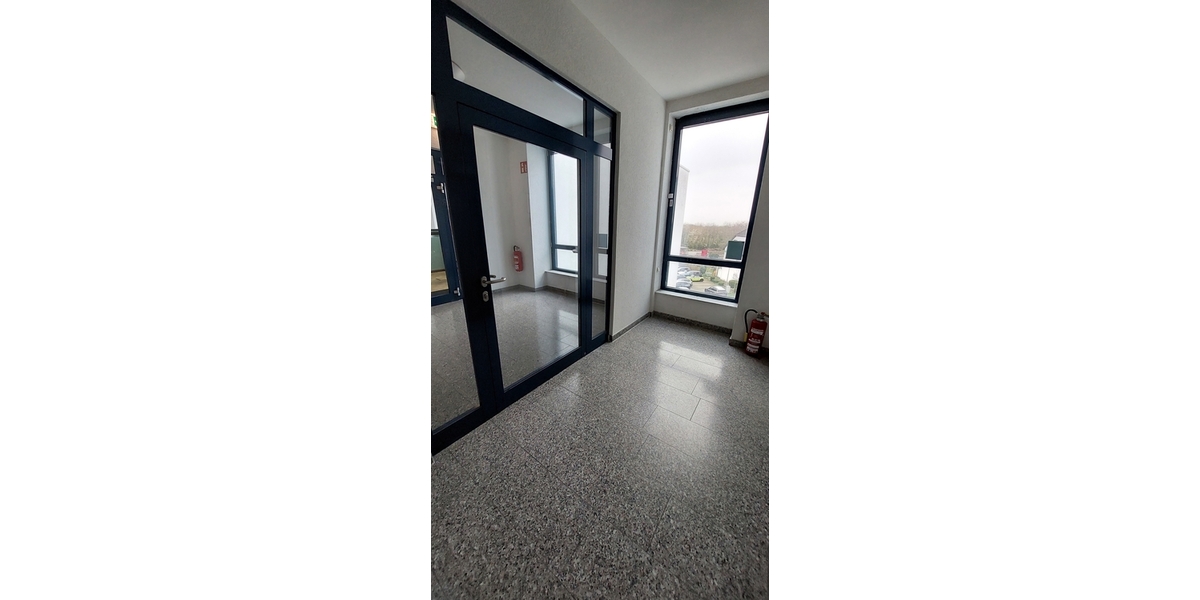 Hofheim Mitte - Moderne Bürofläche mit ca. 172 m² 3.5 zimmer