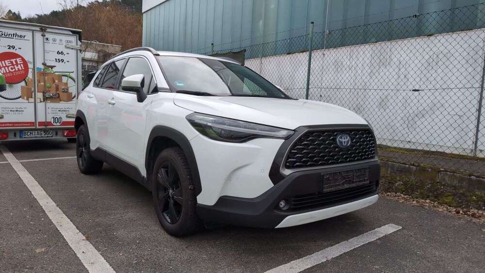 Toyota Corolla 53.000 km 30.990 &euro; Sindelfingen 71065