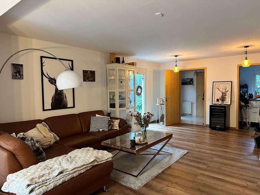 Haus zum Mieten in Viernheim 1.650 € 111 m² 4 zimmer