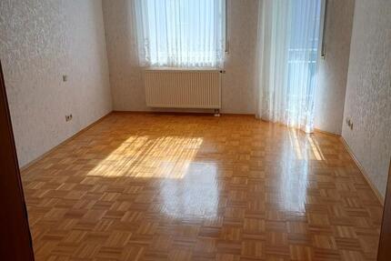 Ruhige gepflegte 2-Zimmer-Wohnung mit Balkon