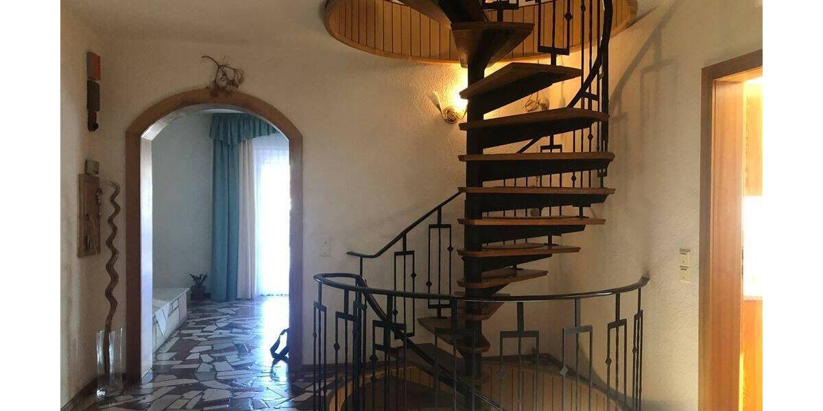 Doppelhaushälfte Sondershausen Sondershausen - 5 Zimmer, 265 m&sup2;, 255.000&euro; | Angebot:26358881