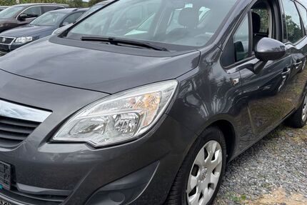 Opel Meriva 250.000 km 1.999 &euro; Wildau 15745