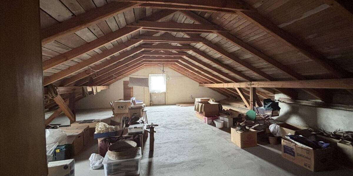 Mehrfamilienhaus, Wohnhaus Pfreimd - 7 Zimmer, 200 m&sup2;, 398.000&euro; | Angebot:25731600
