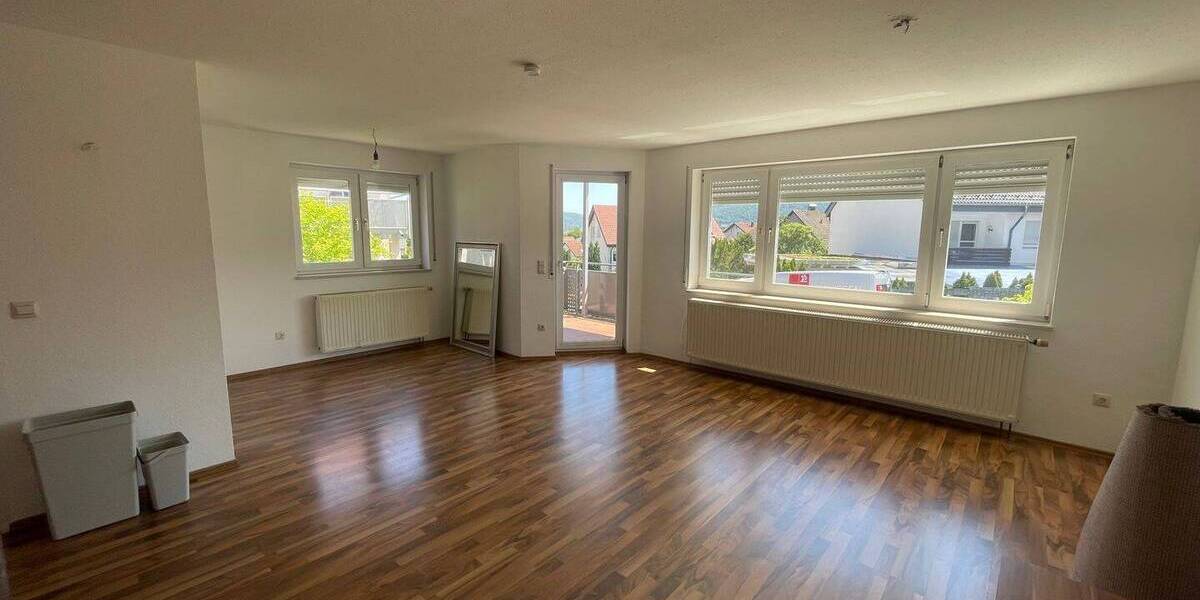 Etagenwohnung Aalen Dewangen - 3 Zimmer, 76 m&sup2;, 295.000&euro; | Angebot:26189396