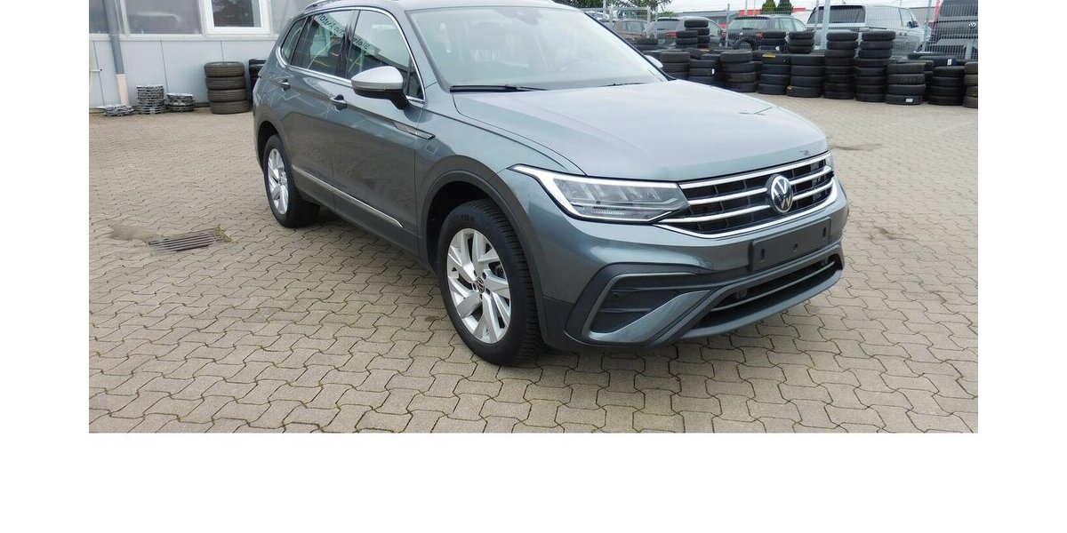 VW Tiguan Allspace 1.5 TSI Life 7 Sitze Navi DSG 31.900 km 28.690 &euro; Vordorf 38533