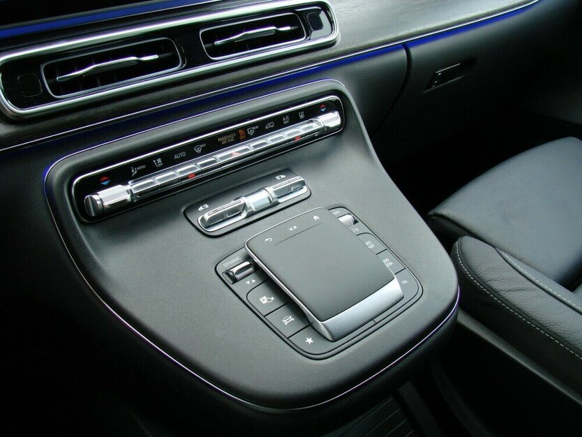 V 250 Avantgarde 360° Burmester Standheizung