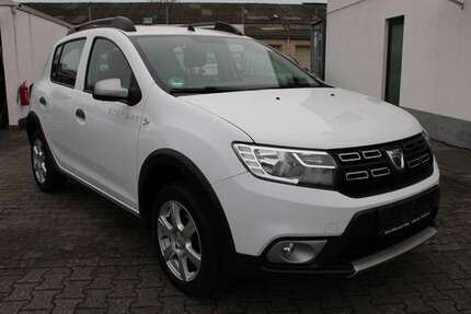 Dacia Sandero 106.000 km 9.999 &euro; Mainz-Kostheim 55246