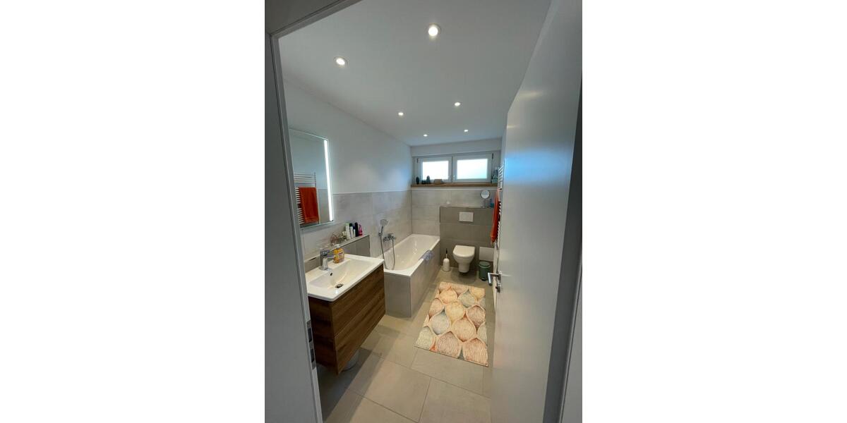 Etagenwohnung Radolfzell am Bodensee - 3 Zimmer, 80 m&sup2;, 380.000&euro; | Angebot:27046373