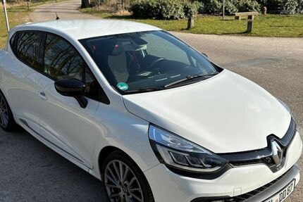 Renault Clio 98.952 km 13.399 &euro; Nordhorn 48529