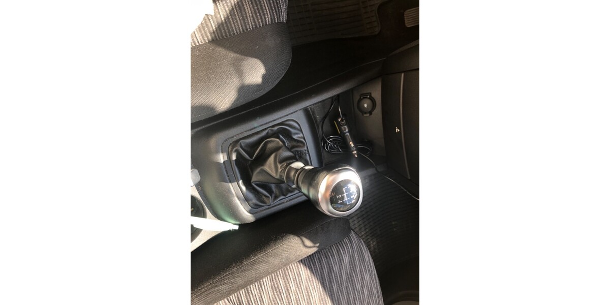 Kia Ceed 137.000 km 1.899 &euro; Berlin 10178