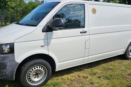 VW T5 Transporter 205.976 km 8.300 &euro; Cottbus 03050