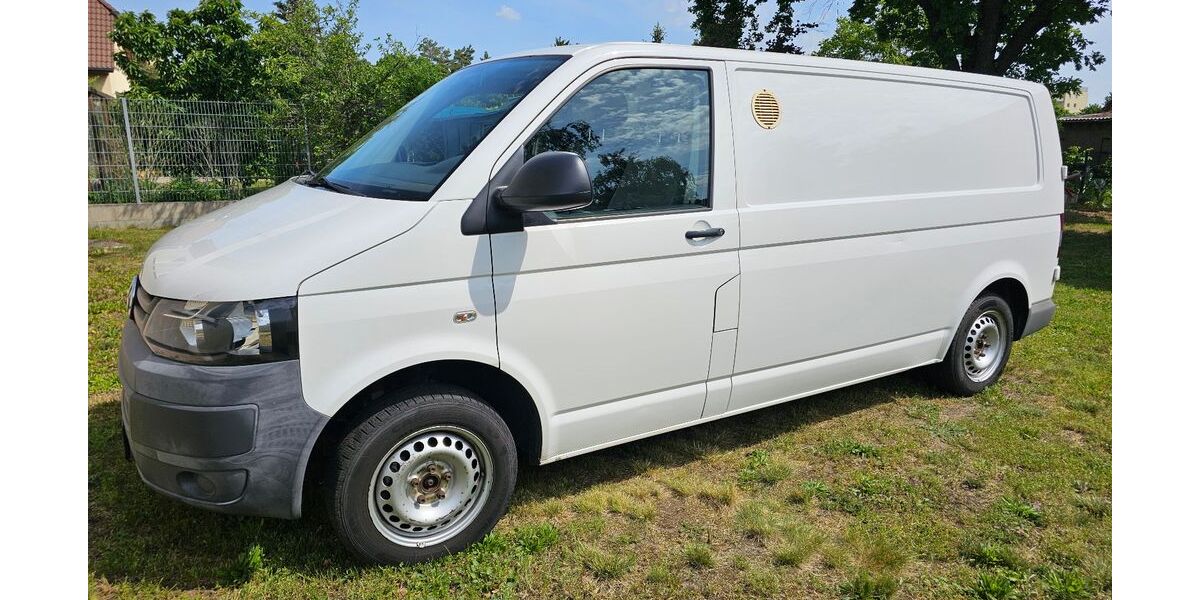 VW T5 Transporter 205.976 km 8.300 &euro; Cottbus 03050