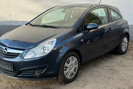 Opel Corsa 140.489 km 2.999 &euro; Neu-Isenburg 63263