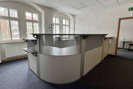 Gewerbeobjekt Rudolstadt Zentrum - 7 Zimmer, 194 m&sup2;, 1.462&euro; | Angebot:26273713