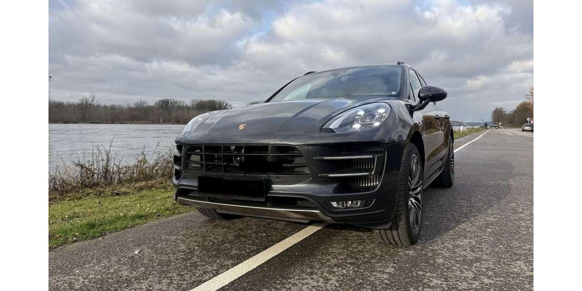Porsche Macan 138.400 km 39.900 &euro; Karlsruhe 76149