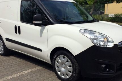 Opel Combo 133.000 km 8.925 &euro; Berlin 13597