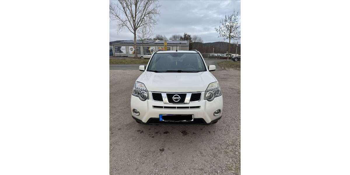 Nissan X-Trail 188.500 km 9.000 &euro; saalfeld 07318