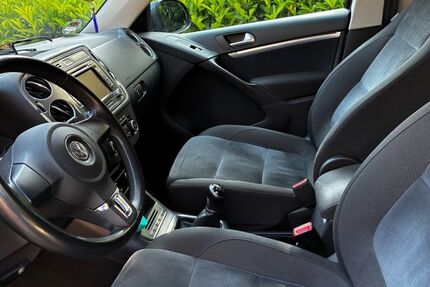 VW Tiguan 220.000 km 6.999 &euro; Westerstede 26655
