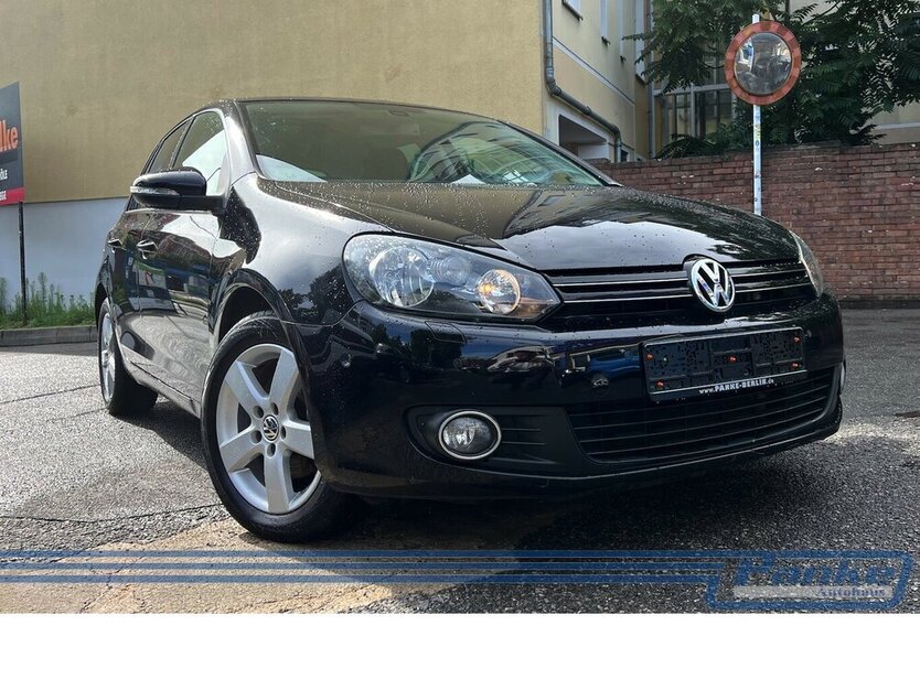 VW Golf VI Team Lim*SHZ*Klima*PDC*Tempo* 206.982 km 4.990 € Berlin 13187