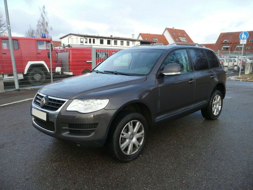 VW Touareg 257.000 km 9.900 € Nürtingen bei Stuttgart 72622