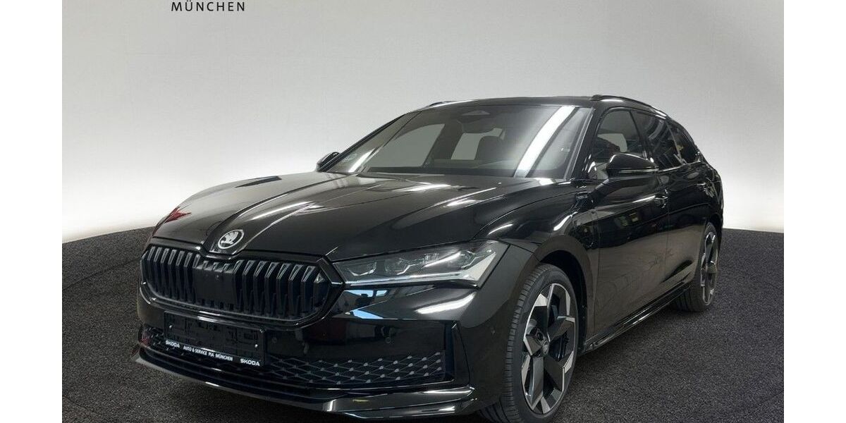 Skoda Superb 6.500 km 49.950 € München 80687