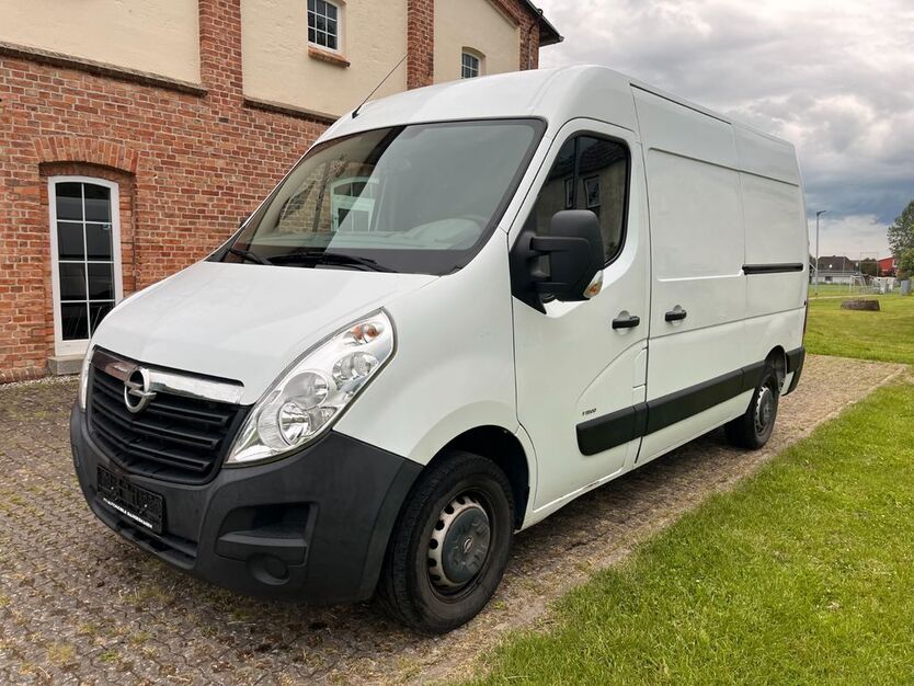 Opel Movano 174.600 km 9.490 € Bargeshagen 18211