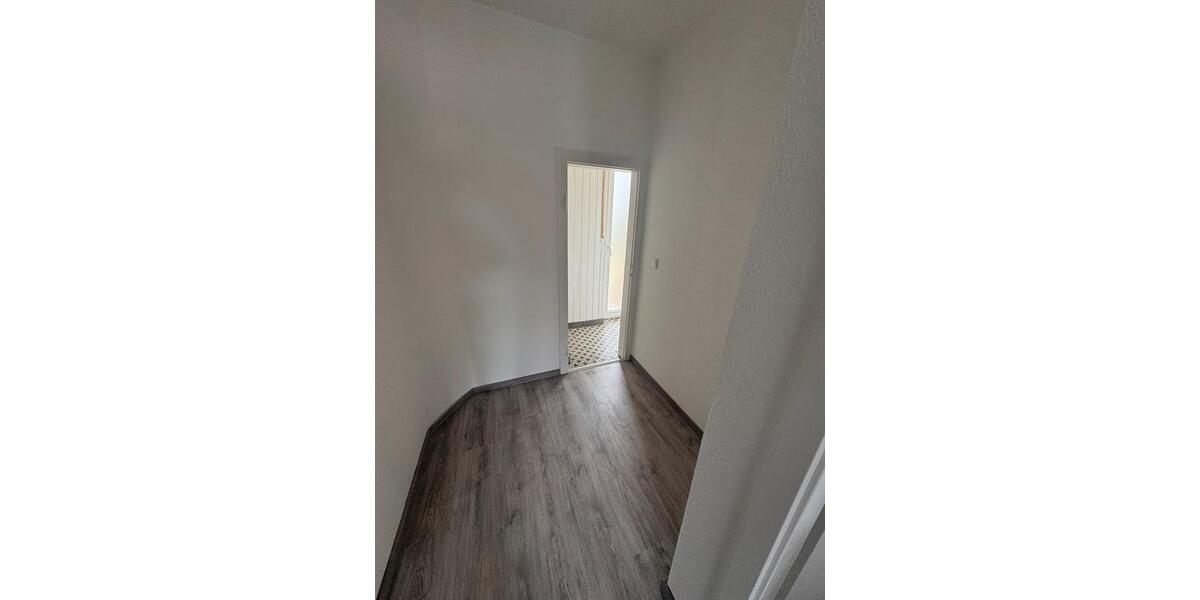 Erdgeschoßwohnung Löhne - 3 Zimmer, 85 m&sup2;, 950&euro; | Angebot:26022958