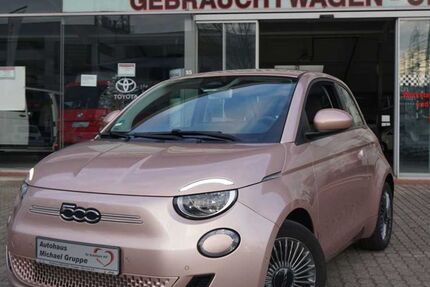 Fiat 500e 42.562 km 16.490 &euro; Hamburg 22043