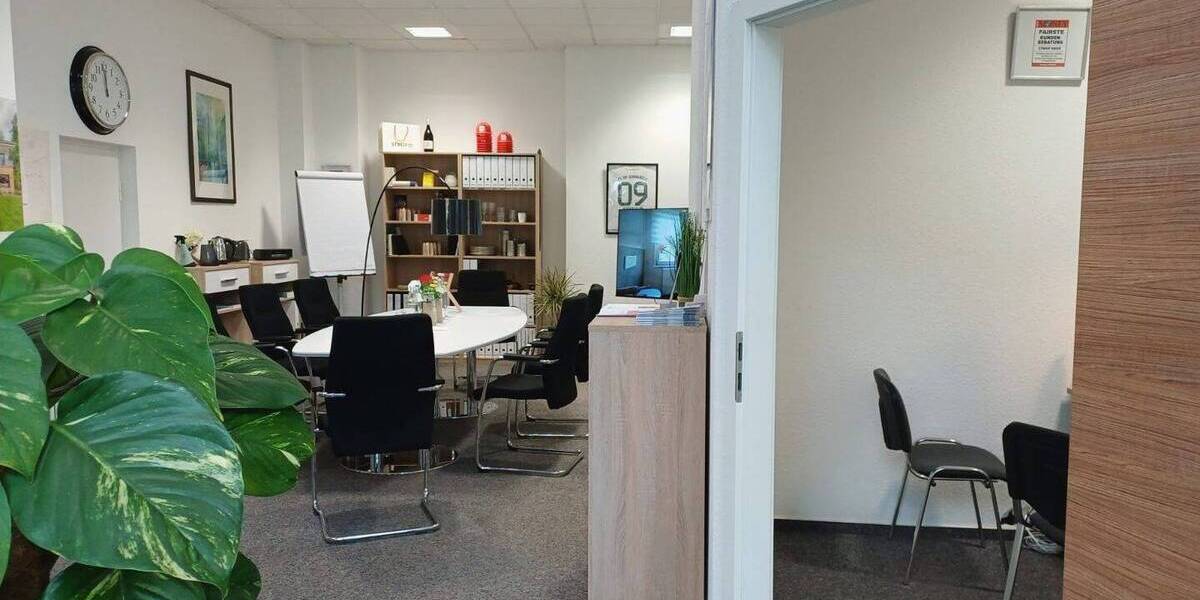 Gewerbeobjekt Saarbrücken St Johann - 3 Zimmer, 99 m&sup2;, 990&euro; | Angebot:26886826