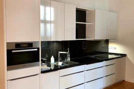 Großzügigkeit und viel Charme dabei, in 13595. zimmer