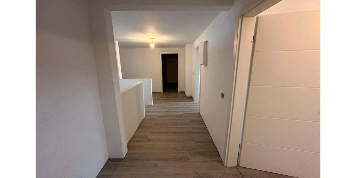 Mehrfamilienhaus, Wohnhaus Völklingen - 15 Zimmer, 100 m&sup2;, 275.000&euro; | Angebot:27135165