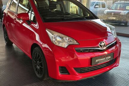 Toyota Verso-S 132.000 km 6.600 &euro; Bremen 28201