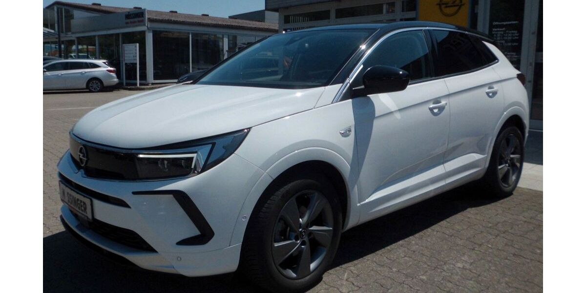 Opel Grandland (X) 22.883 km 22.990 &euro; Emmendingen 79312