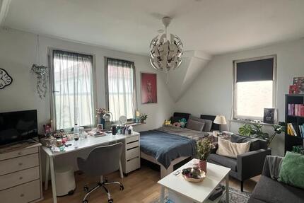 Wohnen auf Zeit Stuttgart Stuttgart-Ost - 1 Zimmer, 100 m&sup2;, 540&euro; | Angebot:26671212