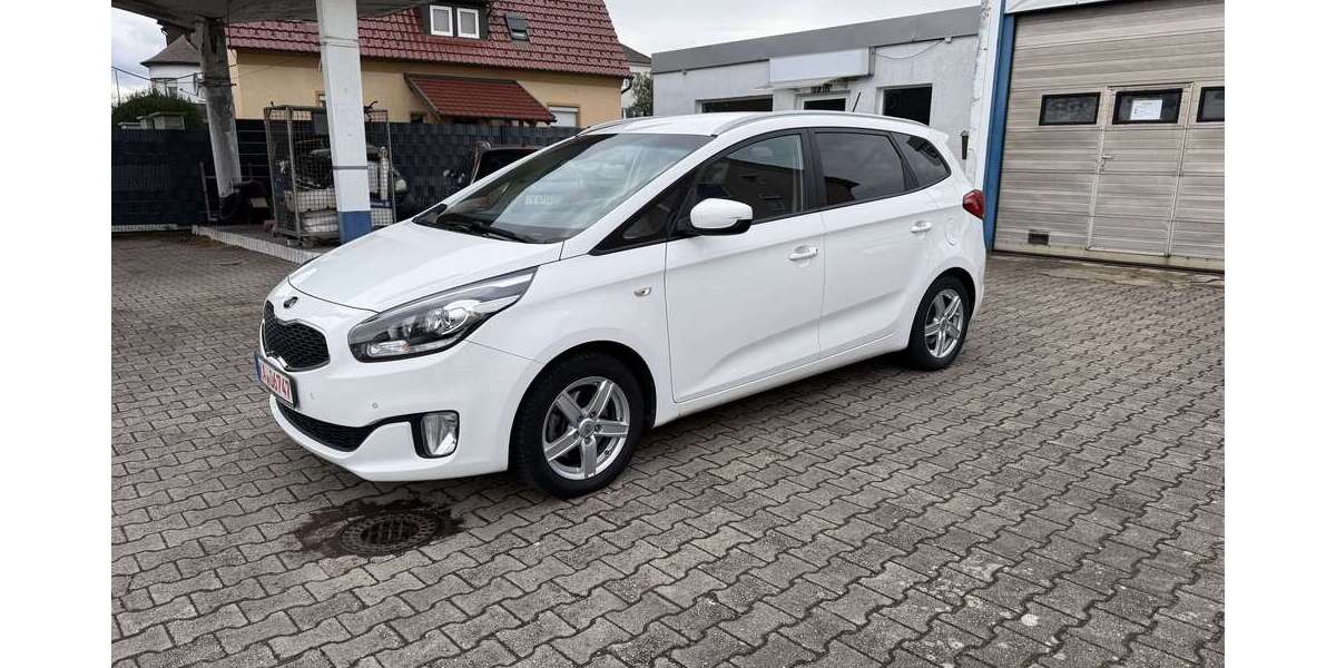 Kia Carens 63.500 km 11.250 &euro; Bruchsal 76646