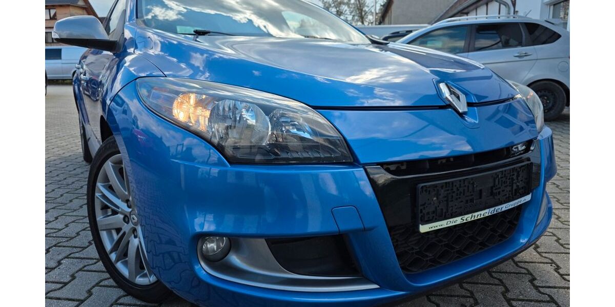 Renault Megane 157.300 km 5.999 &euro; Zwenkau 04442