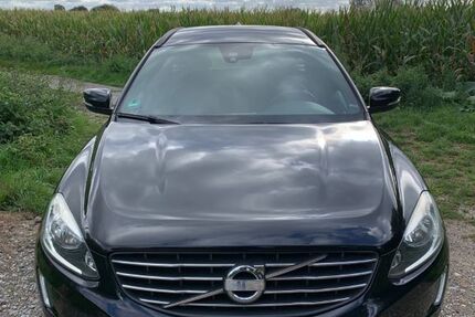 Volvo XC60 178.000 km 12.400 € Krefeld 47800