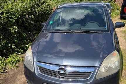 Opel Zafira 234.405 km 1.250 &euro; Düren 52351