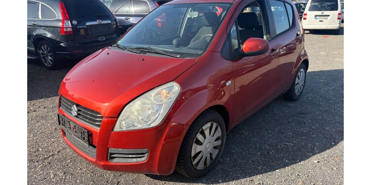 Suzuki Splash 221.158 km 1.290 &euro; Elsterwerda 04910