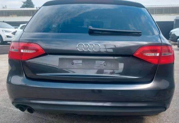 Audi A4 205.000 km 7.600 € Nürnberg 90409
