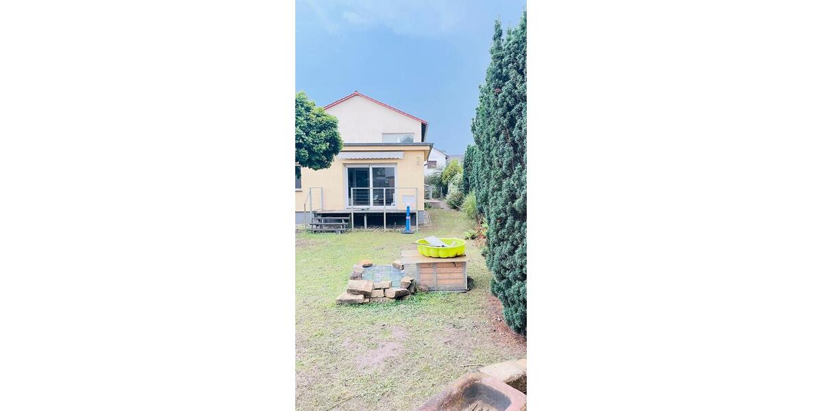 Einfamilienhaus Nauheim - 6 Zimmer, 215 m&sup2;, 2.250&euro; | Angebot:24747344