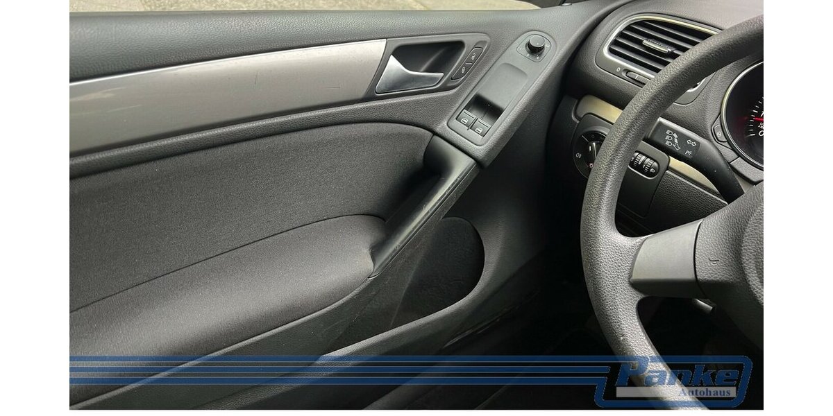 VW Golf Trendline 1.4*2Hand*8Reifen*Klima*Zahnriem 157.606 km 4.990 € Berlin 13187