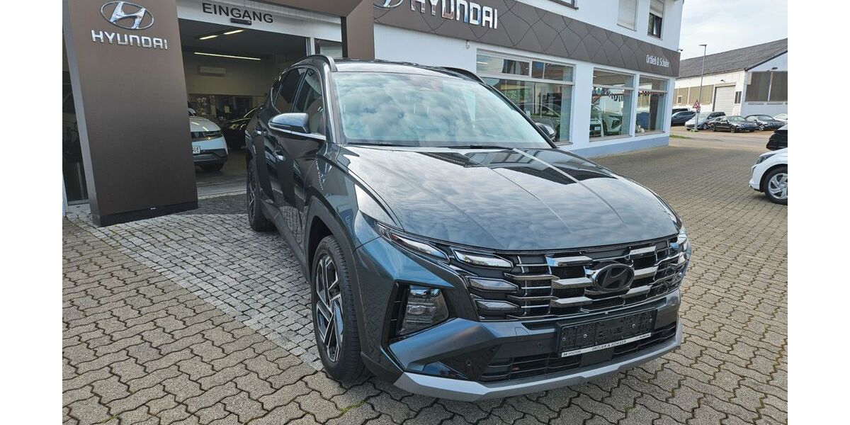 Hyundai TUCSON 65.900 km 30.990 &euro; Emmendingen-Kollmarsreute 79312